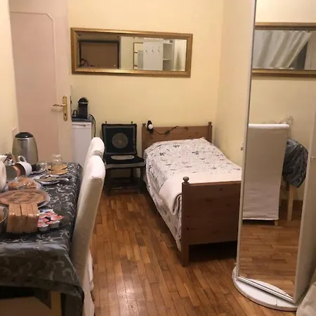 Aurora 31 - & Breakfast