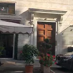 Aurora 31 - & Breakfast Rome