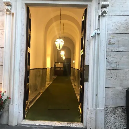 Aurora 31 - & Breakfast 4*